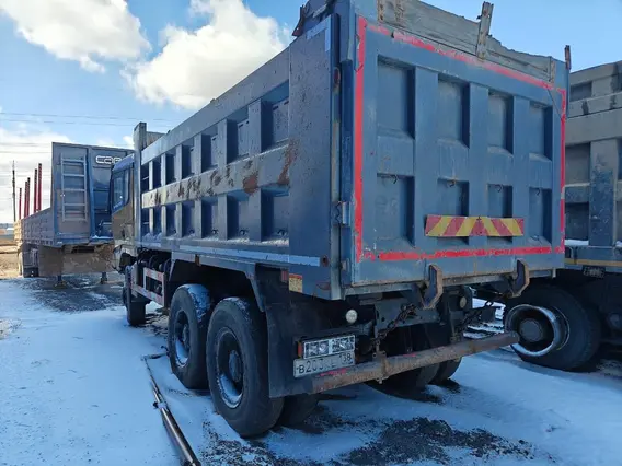 Специализированный, автомобиль - самосвал SHACMAN SX32586T385 2021 года б/у фото 4