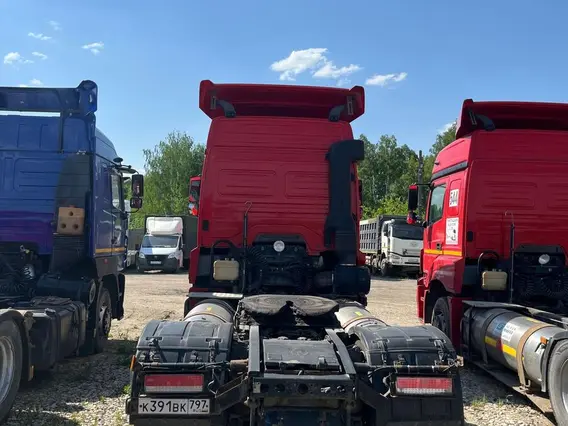 Грузовой тягач седельный КАМАЗ M1840 2022 года б/у фото 3