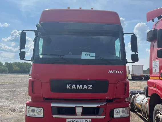 Грузовой тягач седельный КАМАЗ M1840 2022 года б/у фото 6