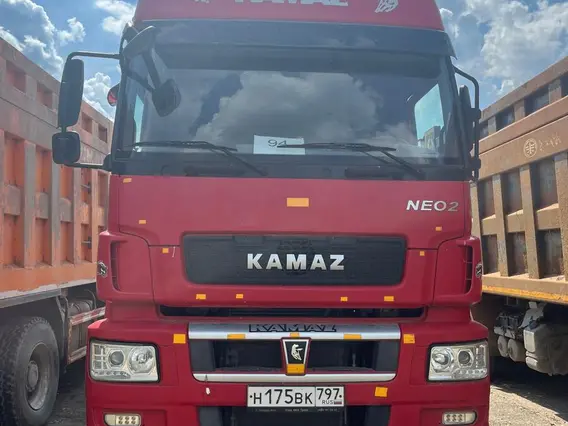 Грузовой тягач седельный КАМАЗ M1840 2022 года б/у фото 4