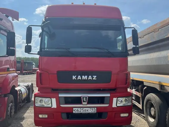 Грузовой тягач седельный КАМАЗ M1840 2022 года б/у фото 3
