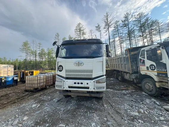 Самосвал FAW J6 2023 года б/у фото 6