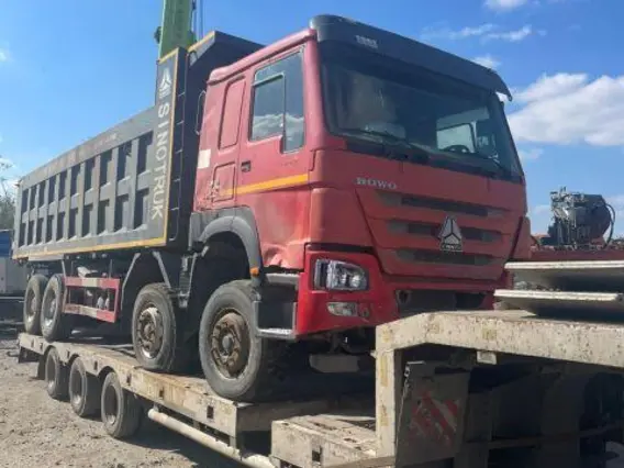 Самосвал HOWO ZZ3407S3867E 2022 года б/у
