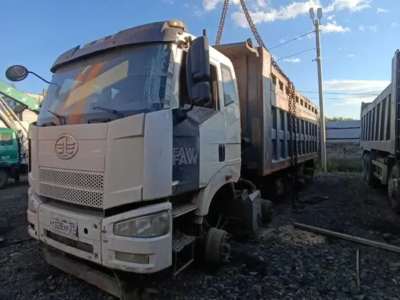 Самосвал FAW J6 2023 года б/у фото 6