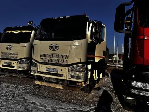 Самосвал FAW J6 2022 года б/у