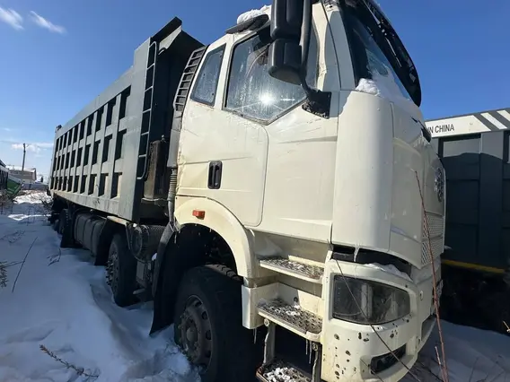 Специализированный, автомобиль - самосвал FAW J6 2022 года б/у фото 12