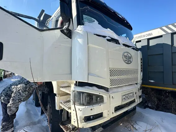 Специализированный, автомобиль - самосвал FAW J6 2022 года б/у фото 5