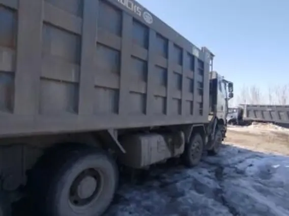 Специализированный, автомобиль-самосвал FAW J6 2022 года б/у фото 9