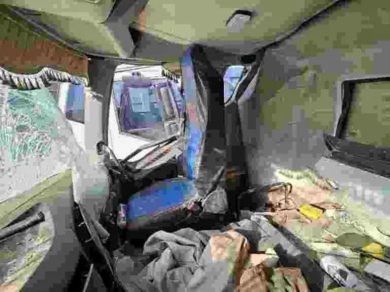 Специализированный, автомобиль-самосвал FAW J6 2022 года б/у фото 16
