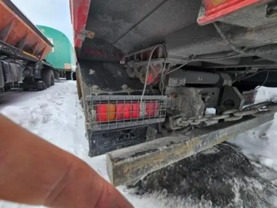 Автомобиль - самосвал SITRAK 2022 года б/у фото 12