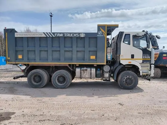 Самосвал специализированный, автомобиль-самосвал FAW J6 6x6 2023 года б/у фото 6