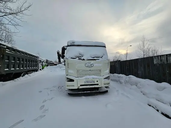 Самосвал  FAW  J6 2022 года б/у фото 3
