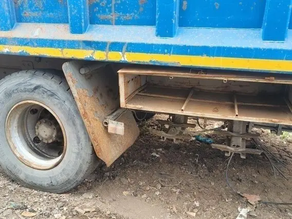 Самосвал Isuzu Giga 2017 года б/у фото 8