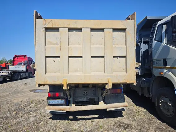 Специализированный, автосамосвал SHACMAN SX32586T384C 2022 года б/у фото 4