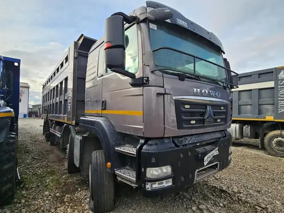 Самосвал HOWO T5G 2022 года б/у фото 5
