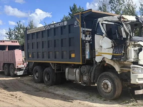 Самосвал FAW J6 2022 года б/у фото 8