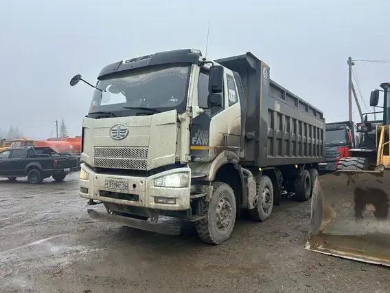 Самосвал FAW J6 2022 года б/у