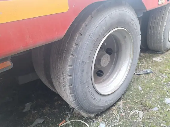 Полуприцеп-трал СУРГУТАВТОПРИЦЕП 946442 2024 года б/у фото 16