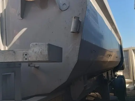 Полуприцеп-самосвал GRUNWALD 9453-0000010-50 2022 года б/у фото 9