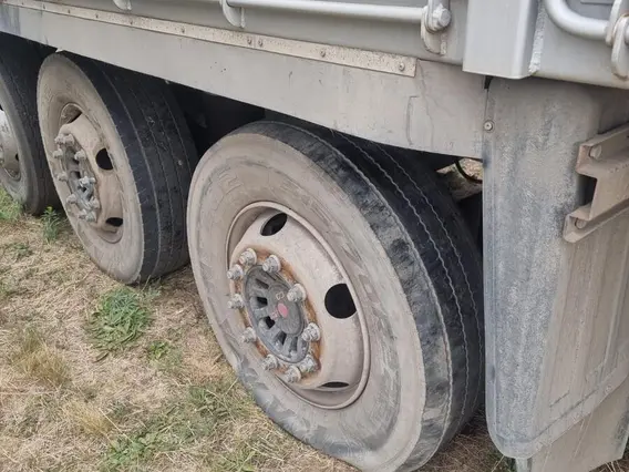 Полуприцеп-зерновоз ТЗА 933436 2023 года б/у фото 4