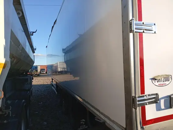 Полуприцеп-рефрижератор CARGOLINE 972200-10.00.00.000 2022 года б/у фото 6