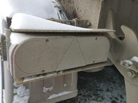 Самосвальный полуприцеп УралСпецТранс 946512 2024 года б/у фото 17