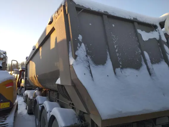 Самосвальный полуприцеп УралСпецТранс 946512 2024 года б/у фото 19