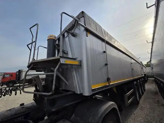 Специализированный, полуприцеп - самосвал BODEX KIS 4WA1 2023 года б/у