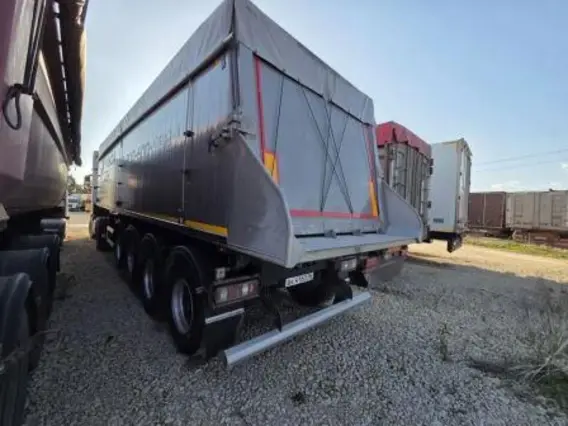 Специализированный, полуприцеп - самосвал BODEX KIS 4WA1 2023 года б/у фото 3