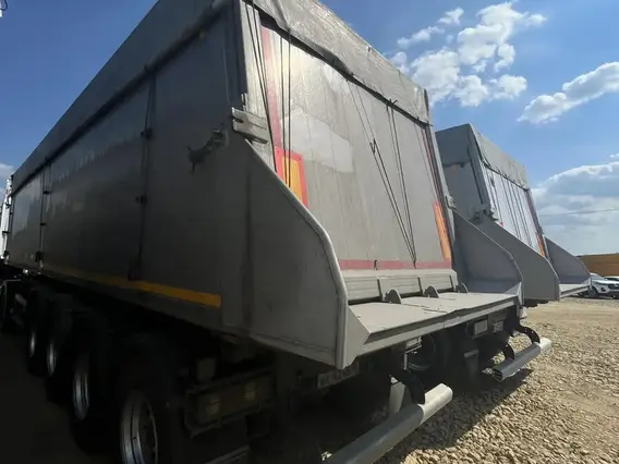 Полуприцеп-самосвал Bodex KIS 4WA1 2023 года б/у фото 5
