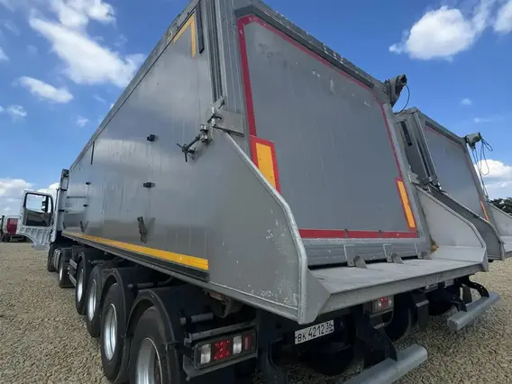 Полуприцеп-самосвал Bodex KIS 4WA1 2023 года б/у фото 6
