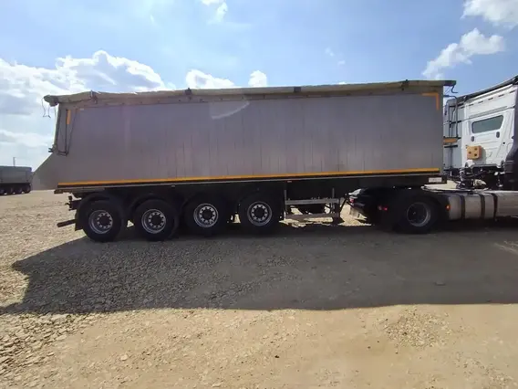 Полуприцеп-самосвал Bodex KIS 4WA1 2023 года б/у фото 9