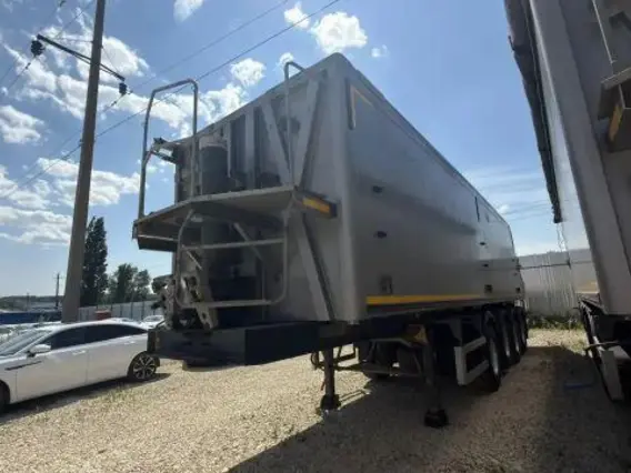 Полуприцеп-самосвал Bodex KIS 4WA1 2023 года б/у