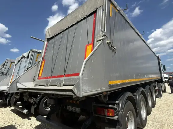 Полуприцеп-самосвал Bodex KIS 4WA1 2023 года б/у фото 2