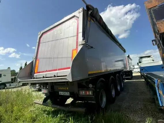 Полуприцеп-самосвал Bodex KIS 4WA1 2023 года б/у