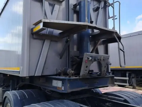 Полуприцеп-самосвал Bodex KIS 4WA1 2023 года б/у фото 2
