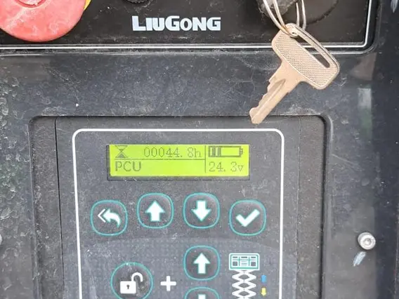 Мобильная подъемная рабочая платформа LIUGONG LS0607H 2024 года б/у фото 6