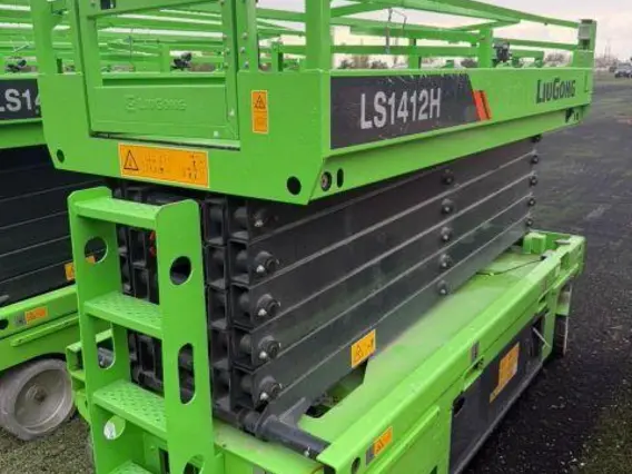 Ножничный подъёмник Мобильная подъемная рабочая платформа LIUGONG LS1412H 2024 года б/у