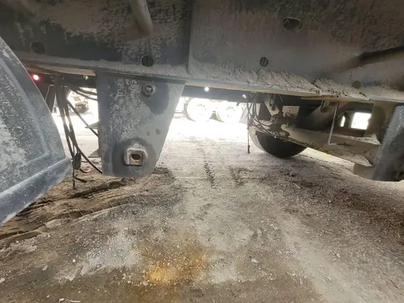Бортовой полуприцеп Тонар 97883 2022 года б/у фото 12