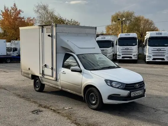 Автофургон ВАЗ Granta 2024 года б/у фото 9