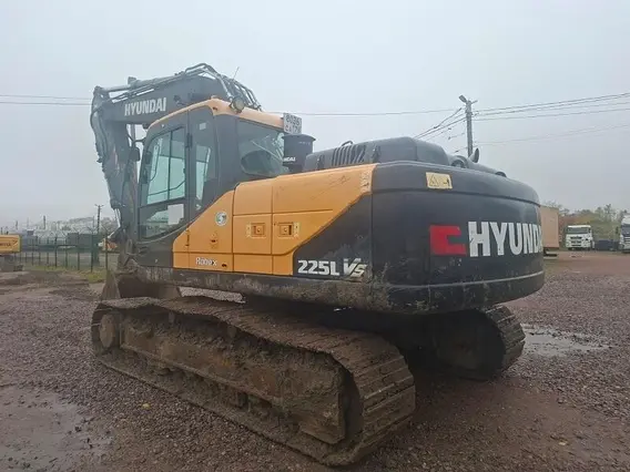 Экскаватор Hyundai R225LVS 2022 года б/у фото 6