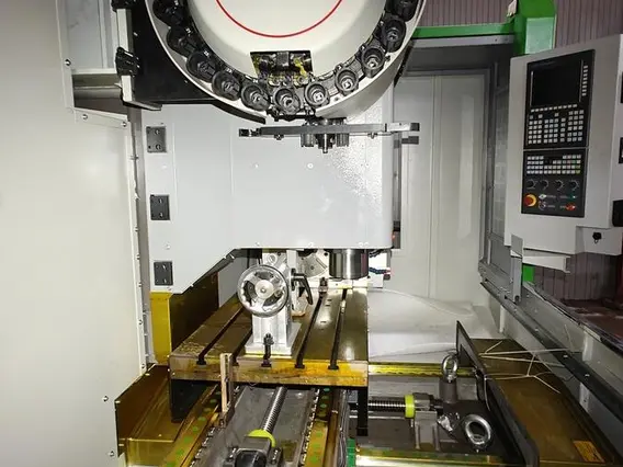 Обрабатывающий центр DRC Machinery VMC1160 2024 года б/у фото 5