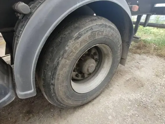 Бортовой полуприцеп Тонар 97883 2022 года б/у фото 9