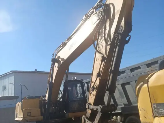 Экскаватор LiuGong CLG933E 2022 года б/у