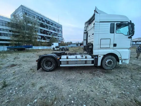 Седельный тягач SITRAK C7H 2023 года б/у фото 4