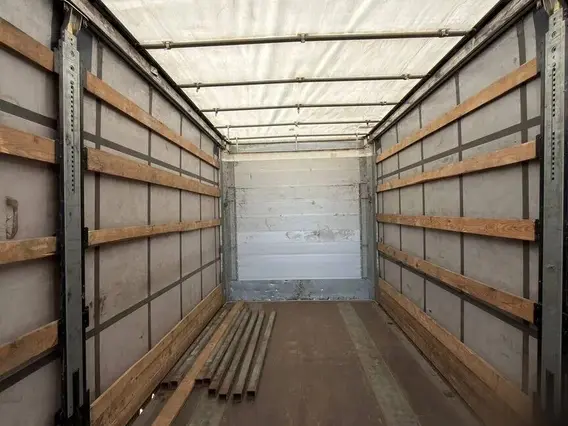 Полуприцеп шторный Schmitz Cargobull SCS 24/L-13.62 E B, 2021 2021 года б/у фото 13
