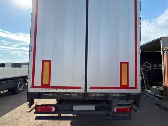 Полуприцеп шторно-бортовой Тонар 9888, 2024 2024 года б/у фото 8