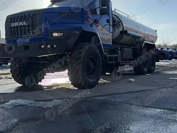 Пищевая автоцистерна АЦПТ Водовоз АЦПТ-9,5 на шасси Урал NEXT 4320-72Е5 (сталь с ЛКП) 2025 года новый фото 3
