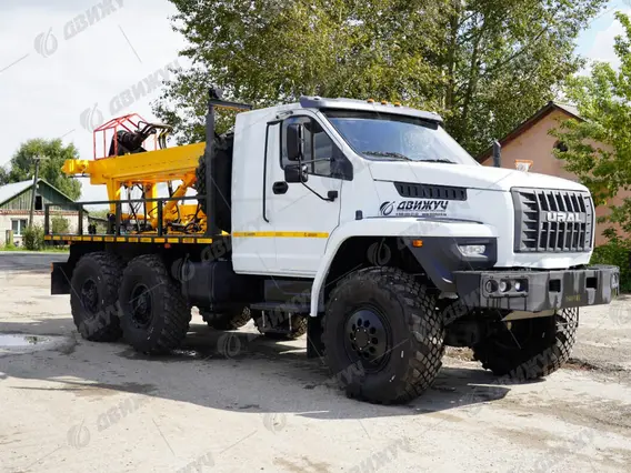 Буровая установка АЗА-3М на шасси Урал NEXT 5557-72 со спальным местом 2026 года новый