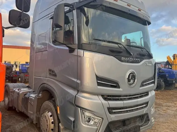 Седельный тягач SHACMAN X6000 4X2 (SX4188YY381) 2026 года новый фото 3